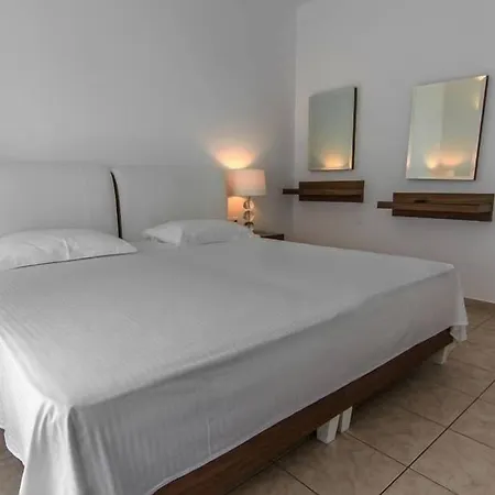 Lofos Village 3*